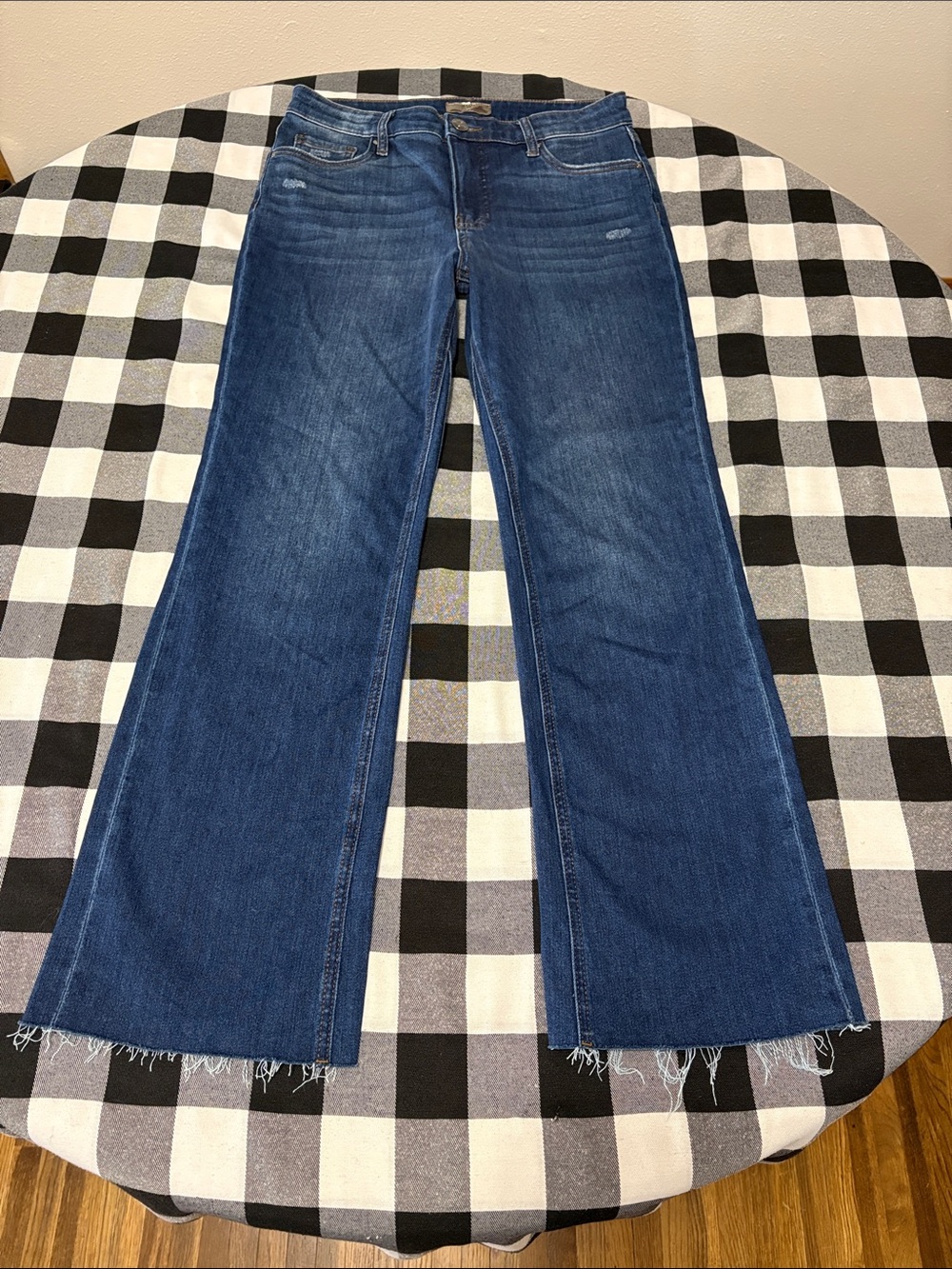 Kut from the Kloth Kelsey Fab Ab Ankle Flare High Rise Jeans Frayed Hem Size 8 - Picture 2 of 14